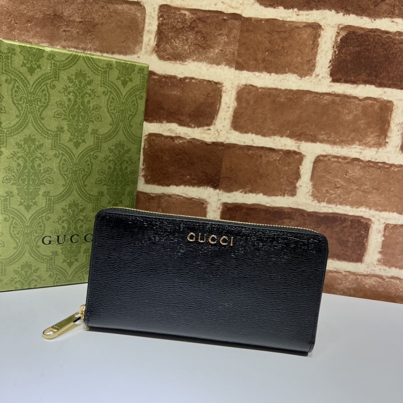 Gucci Wallets & Purse